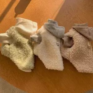 [골드스마일]강아지 뽀글이 후드 조끼 1P 겨울 보온 가슴줄 산책 산책옷