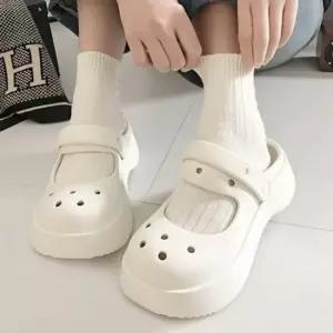 키높이 통굽 여름샌들 독특한 디자인 슬리퍼 225-230 펀칭샌들 여름샌들슬리퍼 여름슬리퍼