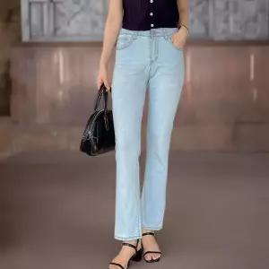 여성 슬림핏 세미부츠컷 히든밴딩 여름 청바지