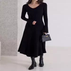 나팔소매 플레어 니트 원피스_M2510OP612C