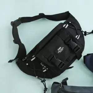슬링백 여행 가방 웨이스트백 캐주얼 패션 블랙 힙색 (WFKA8JL)