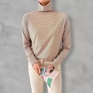 [하프클럽/]여성 터틀넥 양기모 단가라 상의 신축성 티셔츠