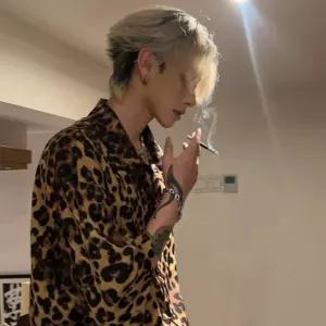 오아픽 11번가 남방 여름 반팔 바캉스 남자 호피무늬 오버핏 셔츠 해변