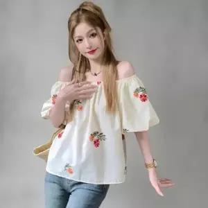 여성 꽃무늬 오프숄더 퍼프소매 셔링 블라우스