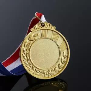 시상식 은메달 금메달 목걸이 동메달 메달 마라톤