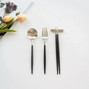 [큐티폴][정가138,000원]큐티폴고아 블랙(실버) 한식파스타 3종세트 - 디너스푼, 포크, 젓가락