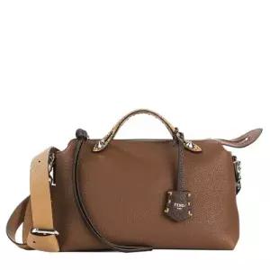 [펜디] 25FW (8BL155 AV1J F1TVA) 여성 바이더웨이 토트백