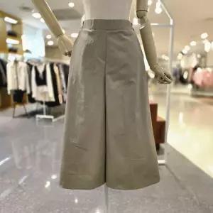 [대구백화점] [멜로디가든]뒷밴딩치마바지(M25F8P127)