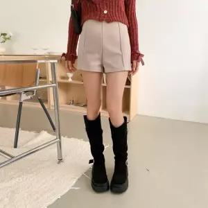 여자 클래식 핀턱 레이온 무지컬러 스판 반바지