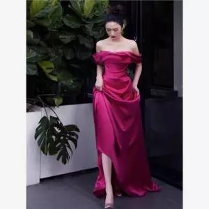 여배우 오프숄더 실크 레드 이브닝드레스 벨라인
