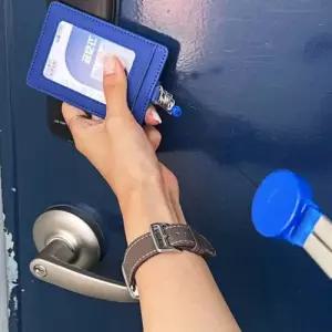 사원증 카드지갑 릴홀더 목걸이 케이스 블루 릴홀더 WEE2A93