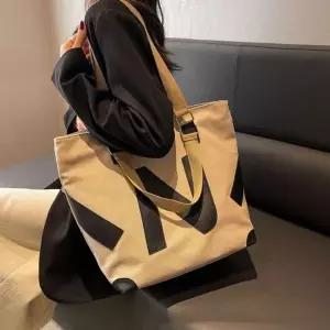 [골드스마일]연예인 싸더라 대형 캔버스 가방 토트백 에코백 명품