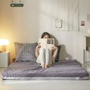 잠스쿨 떡실신 토퍼매트리스 접이식 침대 바닥 3단 수면매트 8cm 멀티싱글