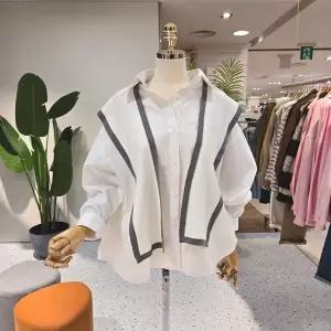 [대구백화점] [에잇컨셉]루즈핏 옥스퍼드 숄 세트셔츠(C25B7FNB020)