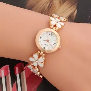 PrimeBulk 북유럽풍 여성 팔찌시계(화이트)메탈밴드 손목 패션