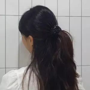 포니 올림머리 만두핀 똥머리집게핀 블랙 WAEB0CE