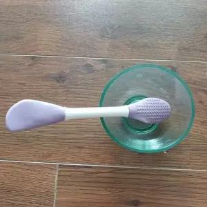 듀얼 실리콘 마사지 팩 브러시-WFI90Z7