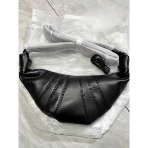 블랙 바게트백 소프트 가죽 만두가방 레트로 크루아상