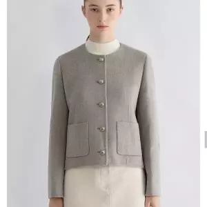 [쉬즈미스]울 라운드넥 핸드메이드 자켓_SWHJKO42030