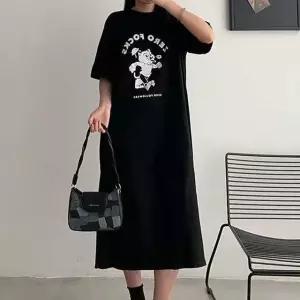 여성 오버핏 캐릭터 프린트 롱 원피스 반팔 티셔츠 (WFJ7CI4)