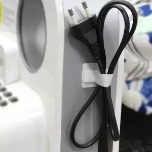 접착형 찍찍이 타이 1P 전기선고정 클립 콘센트 WEC9CC3