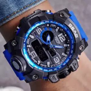 남자 전자 손목시계 다기능 야광 방수 학생 디지털 스포츠시계