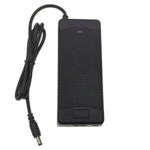 48V 2A 배터리 충전기용 54.6V 13S 리튬 RCA8MM 소켓/커넥터