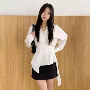 [하프클럽/]여자 봄 간절기 랩 오버핏 셔츠 블라우스