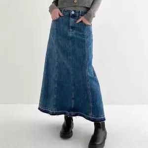 [셀러허브]여자 슬릿 진 컷아웃 에이라인 롱스커트 (S19046285)