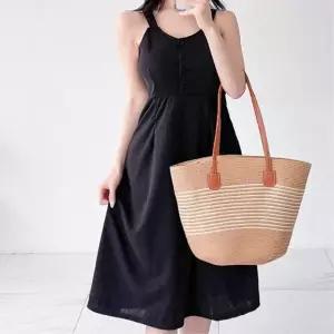 [하프클럽/]여성용 롱 하트네크 검정 후레아 원피스