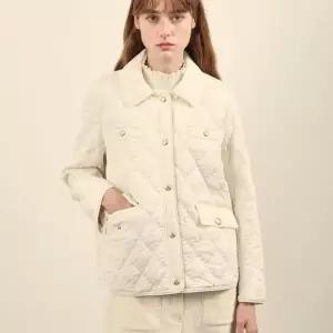 [올리비아로렌]올리미아로렌 HC14 자수 팅 패딩 경량 패딩 점퍼 VVBKA4W9291 (41558046)