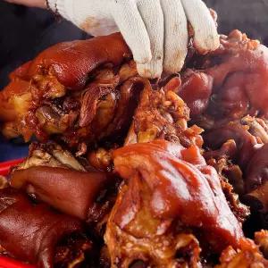 장충동 냉장 왕족발 앞다리, 1.2kg내외, 1개