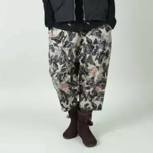 벅시루 여성 볼륨 플라워 약기모 보호시크 겨울 데일리 밴딩 배기바지