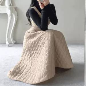 [엘린무드]퀼팅 패딩 뷔스티에 벌룬 A라인 훌 겨울 원피스 2COLOR _P412585318