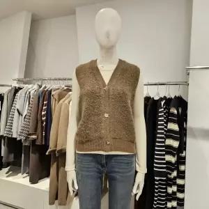 [대구백화점] [미센스]자물쇠니트조끼(MB4ZKVM303Z)