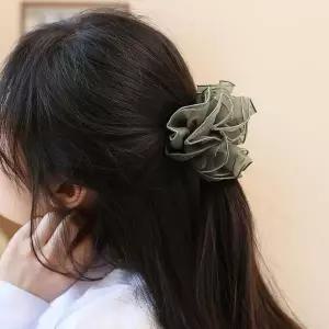 [하프클럽/셀러허브_여성트랜드패션]그린 곱창밴드 곱창머리끈 헤어슈슈