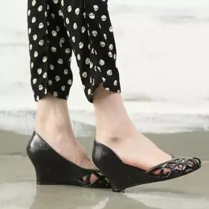 웨지힐 젤리슈즈 여성 여름 웨지샌들 W83EB5D