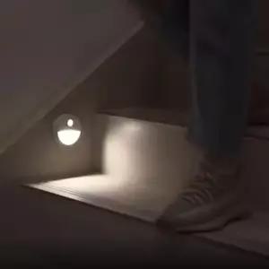 동작감지 반알찬달 LED 무선 센서등(웜색) 직부등 조명