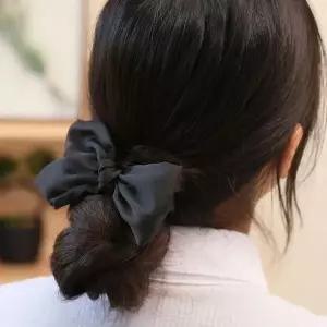 [하프클럽/셀러허브_여성트랜드패션]곱창머리끈 실크 헤어슈슈 곱창밴드