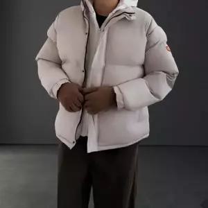 [하프클럽/]남성 패딩 점퍼 카렌 후드 돕바 남녀공용 커플 방한 남자 오버핏