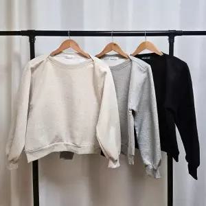 [다잇템] 여성 빅사이즈 입술넥 코튼 원컬러 FW 보트넥 보온 맨투맨_24047322_588872