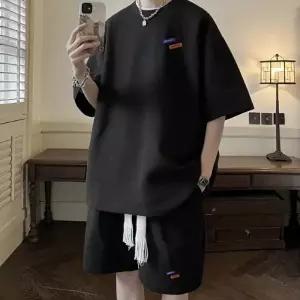 스포티하고 베이직한 잔잔한 와플패턴 여름 남성 반팔 반바지 세트 상하복 쾌적한 소재