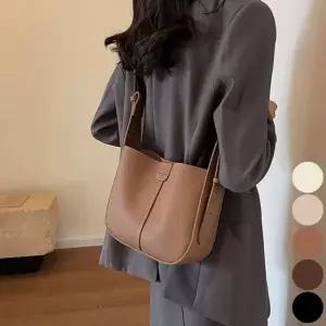 숄더백 데일리백 인조레더 여자 소프트 파우치 스퀘어