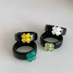 [셀러에이드]심플 행운 컬러 오로라 아크릴 링 우정 물결 데일리