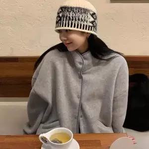 깜도리 여자 키작녀 맨투맨 겨울 빅사이즈 숏 하이넥 뽀글이 카디건 꾹4