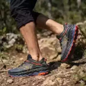 mizuno (남성) 웨이브 무진 10 - 블랙아프리콧스파이시 오렌지 J1GJ247051