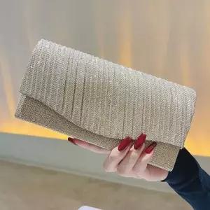 G126929_여성 골드반짝이 클러치백 이브닝백 비즈체인핸드백