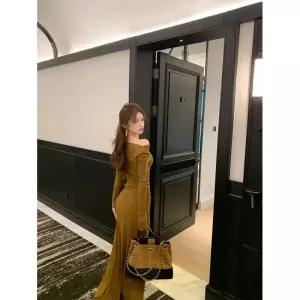 피로달 여성 정장세트 가을 힙업 스커트 세트 HO3