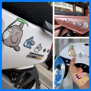 토토로 자동차 스티커 흠집 커버 커버 배터리 오토바이 헬멧 송아지 전기 자동차 장식 스티커