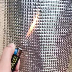 단열시트 단열벽지 단열재 방풍 겨울용 뽁뽁이 0.5x1m 라이즈 벽돌 셀프 접착식 난방